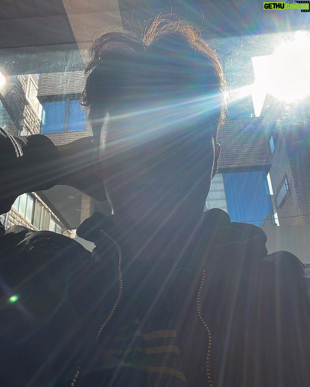 Nathaniel Ho Instagram - 굿모닝☀️ Yeonnam-dong