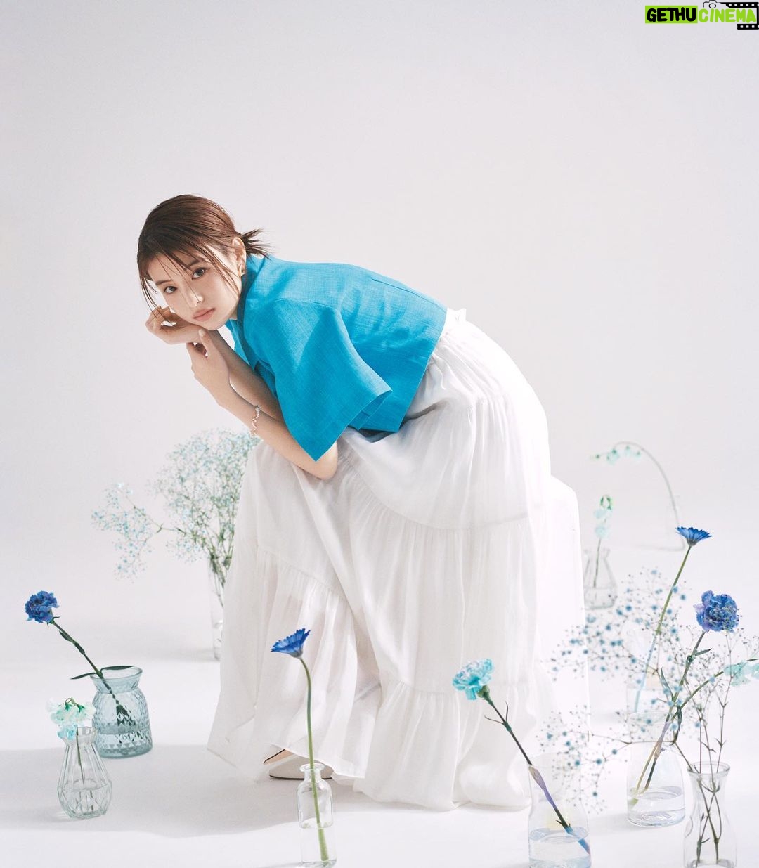 Natsuki Deguchi Instagram - non-no4月号💙🤍