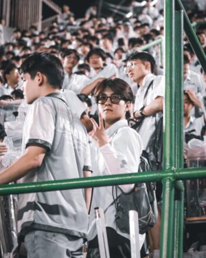 Nattapat Nimjirawat Instagram - “Spirit BCC” 💜💛 สั้นๆแต่ได้ใจความทุกๆอย่าง ขอบคุณ ศิษย์เก่า รุ่นพี่ รุ่นน้อง ผู้ปกครอง BCC ทุกๆท่าน 💜💛🙏🏻🙏🏻✌🏻✌🏻 มันคือความภาคภูมิใจที่ได้เป็นส่วนหนึ่งของงานจตุรมิตรสามัคคีครั้งที่ 30 จะเก็บมันไว้ในความทรงจำ และจะเป็นหัวใจม่วงทองตลอดไปคร๊าบ 💜💛 2 คลิปสุดท้ายมันทำให้ใจฟูและปลื้มปริ่มมากๆๆ ❤️❤️ Cr 📷 @cancanisstory น้องแคนรอหลายชั่วโมง บอกว่าไม่เป็นไรครับ น้องยังอยู่กลางแดดตั้งหลายชั่วโมง ผมรอได้ครับ ขอบคุณนะคร้า 🙏🏻❤️
#จตุรมิตรสามัคคีครั้งที่30 #จตุรมิตรครั้งที่30 #จตุรมิตร30 #jaturamitr30th #BCC173 #mild_mac #mildmac #แม็คณัฐพัชร์ #nattapatmac #SpiritBCC