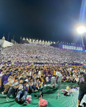 Nattapat Nimjirawat Instagram - “Spirit BCC” 💜💛 สั้นๆแต่ได้ใจความทุกๆอย่าง ขอบคุณ ศิษย์เก่า รุ่นพี่ รุ่นน้อง ผู้ปกครอง BCC ทุกๆท่าน 💜💛🙏🏻🙏🏻✌🏻✌🏻 มันคือความภาคภูมิใจที่ได้เป็นส่วนหนึ่งของงานจตุรมิตรสามัคคีครั้งที่ 30 จะเก็บมันไว้ในความทรงจำ และจะเป็นหัวใจม่วงทองตลอดไปคร๊าบ 💜💛 2 คลิปสุดท้ายมันทำให้ใจฟูและปลื้มปริ่มมากๆๆ ❤️❤️ Cr 📷 @cancanisstory น้องแคนรอหลายชั่วโมง บอกว่าไม่เป็นไรครับ น้องยังอยู่กลางแดดตั้งหลายชั่วโมง ผมรอได้ครับ ขอบคุณนะคร้า 🙏🏻❤️
#จตุรมิตรสามัคคีครั้งที่30 #จตุรมิตรครั้งที่30 #จตุรมิตร30 #jaturamitr30th #BCC173 #mild_mac #mildmac #แม็คณัฐพัชร์ #nattapatmac #SpiritBCC