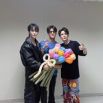 Nattapat Nimjirawat Instagram - ยินดีกับพี่กอล์ฟ พี่ไมค์ด้วยนะครับ @golfpichaya @m1keangelo เมื่อคืนเห็นคนที่รักพี่ๆเยอะมากๆ ทุกคนสนุกและมีความสุขกับคอนฯ เมืีอคืน ดีใจกับพี่ๆด้วยนะครับ ❤️❤️ ขอบคุณพี่แจง @jang_joob ที่ยุ่งมากๆ แต่ก้อยังดูแล และใส่ใจรีบวิ่งมาสะกิด จนทำให้แม็คได้ moment ดีๆ ขอบคุณนะครับพี่แจง 🩷🙏🏻 #golfmikebouncetothefutureconcert #golfmikefirstreunion #bouncetothefuture