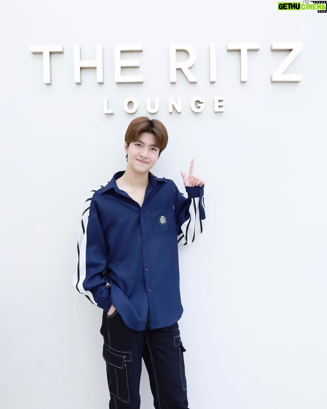 Nattapat Nimjirawat Instagram - ช่วงวัยว้าวุ่น ต้องดูแลผิวหน้ากันหน่อย @theritzclinic.official ขอบคุณนะคร๊าบ #theritzclinic #แม็คณัฐพัชร์ #nattapatmac #mild_mac #mildmac