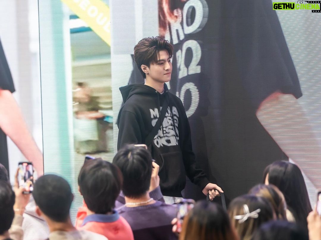 Nattapat Nimjirawat Instagram - ขอบคุณนะครับ @aland_th 📷 @fotayen #ALANDBIFW2023 #Herointheseries #macnattapat #แม็คณัฐพัชร์ #mild_mac #mildmac