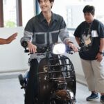Nattapat Nimjirawat Instagram – แม็คก็เติบโตในกอง ละคร 2 เรื่อง ที่ได้ทำงานกับพี่เก้า ผกก. @9wirada พี่เก้าก็จะมีไอเดียให้แม็คได้ทำอะไรแปลกๆใหม่ๆ ทำให้เราได้รับประสบการณ์และเรียนรู้อะไรใหม่ๆหลายอย่าง ทีมงานก็ลุ้นๆไปด้วย สนุกดีครับ.. ขอบคุณทุกๆคนในทีม ที่คอยเป็นห่วงและคำนึงเรื่องความปลอดภัยให้กับแมคนะคร๊าบ.. เกมรักทรยศอีก 2 ep สุดท้าย รอชมต่อสัปดาห์หน้านะคร๊าบ #พัชร์ ##เกมรักทรยศ #TheBetrayal #แม็คณัฐพัชร์ #mildmac #mild_mac