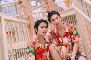 Nawapat Thannamongkolsawat Instagram - สดชื่นมั้ยครัช

ขอขอบคุณสถานที่ถ่ายทำรายการ สวยๆ จาก @ramayanawaterpark บอกเลยว่าสวนน้ำที่นี่ใหญ่และดีที่สุดในประเทศไทยถึง 5 ปีซ้อน มีเครื่องเล่นหลากหลาย สนุกสุดๆไปเลย สำหรับใครสนใจอยากมาเที่ยวที่นี่ติดต่อสอบถามเพิ่มเติมได้ที่นี่เลย 👉🏻FB : สวนน้ำรามยณะ Ramayana Water Park 👈🏻
เเละขอขอบคุณชุดฮาวายเท่ๆจากร้านกระทรวงเวทมนตร์ @ministryofmagic88 ใครสนใจสามารถสั่งซื้อได้ที่นี่เลย👉🏻FB : กระทรวงเวทมนตร์👈🏻

#hitbitelovesummertime 
#hitbitelovetheseries 
#jinloe 
#newyearnwp 
#ministryofmagic88#ร้านกระทรวงเวทมนตร์ #ramayanawaterpark
