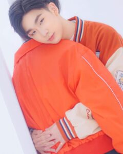 Nawapat Thannamongkolsawat Instagram - newyearnwp ความรู้สึกที่ได้เล่นซีรี่ย์ hit bite love ตัองบอกไว้ก่อนนะครับว่า ซีรีเรื่องนี้เป็นเรื่องแรกของผมเป็นผลงานการแสดงชิ้นแรก และผมตั้งใจทำ มันออกมาอย่างเต็มที่ ต้องขอขอบคุณทีมงานทุกๆท่านครูสอนการแสดงและผู้กำกับที่ร่วมกันทำซีรีนี้ออกมาอย่างมีคุณภาพ ขอขอบคุณแฟนขับทุกๆท่านที่ช่วยซัพพอร์ตและเป็นกำลังใจทำให้ผมมีกำลังใจที่จะทำงานให้ออกมาดีเรื่อยๆขึ้นขอให้แฟนคับทุกทุกท่านซัพพอร์ตผมต่อๆไป และผมจะตั้งใจ ทำออกมาให้ดีขึ้นครับ #newyearnawapat #newyearnwp #jurkung #jinloe #hitbitelovetheseries