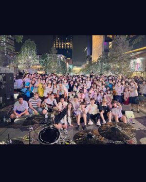 Nawapat Thannamongkolsawat Instagram - See u again @WalkingStreetSiamSoi5

#Paramountguitar
#Paramountband
#Newyear_nwp 
📸by: @paramount_band_ 's parents