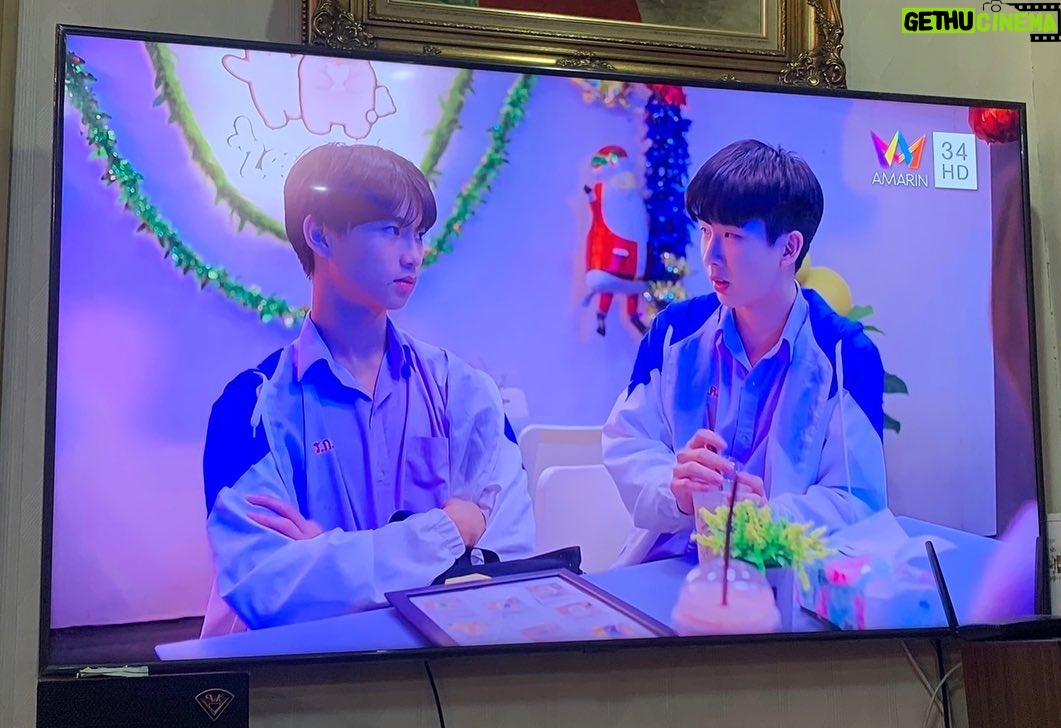Nawapat Thannamongkolsawat Instagram - #รักชอบเจ็บ ตอนที่2 มาแล้ว คลิกดูตามลิ๊งค์ด้านล่าง Thank you every support #HitBiteLoveEP2 1/5 - youtu.be/WF9yT-fBfpY 2/5 - youtu.be/OsEPpLNp7SU 3/5 - youtu.be/2C0xRquLbv8 4/5 - youtu.be/0RvbbNhW6jU 5/5 - youtu.be/GzwA5BBeh2A #HitBiteLovetheseries #HitBiteLove
