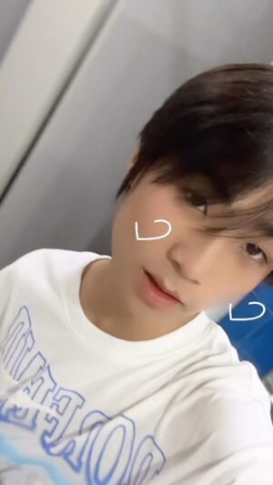 Nawapat Thannamongkolsawat Instagram - พลาดมั้ยนี่