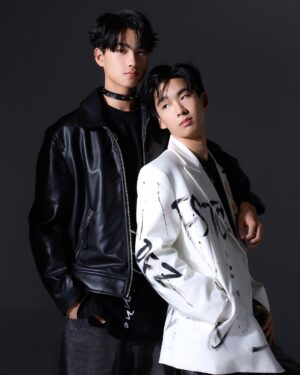 Nawapat Thannamongkolsawat Instagram - จากรูปทุกคนโฟกัสที่จุดไหน😝 หน้า? เสื้อ? เอว!?

#jurkung #jurvasin #newyearjur #herointheseries