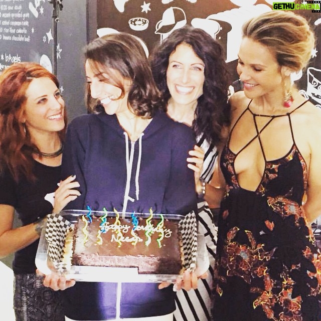 Necar Zadegan Instagram - Thank u girlfriends;) #gg2d #junebaby