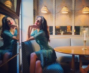 Necar Zadegan Instagram - Int. Chateau Marmont , Day.

From the set of the film #dearalbert 

@jdehghan 
@imarminamiri
@dear_albert_film