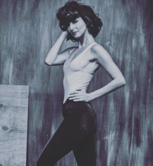 Necar Zadegan Instagram - The future is female....👊🏽✊🏽💄💋