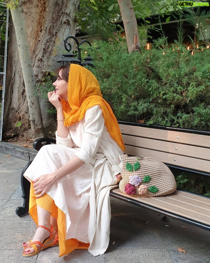 Neda Ghasemi Instagram - #روز_سینما 📷:@behnam_nazarii سينما موزه/ باغ فردوس