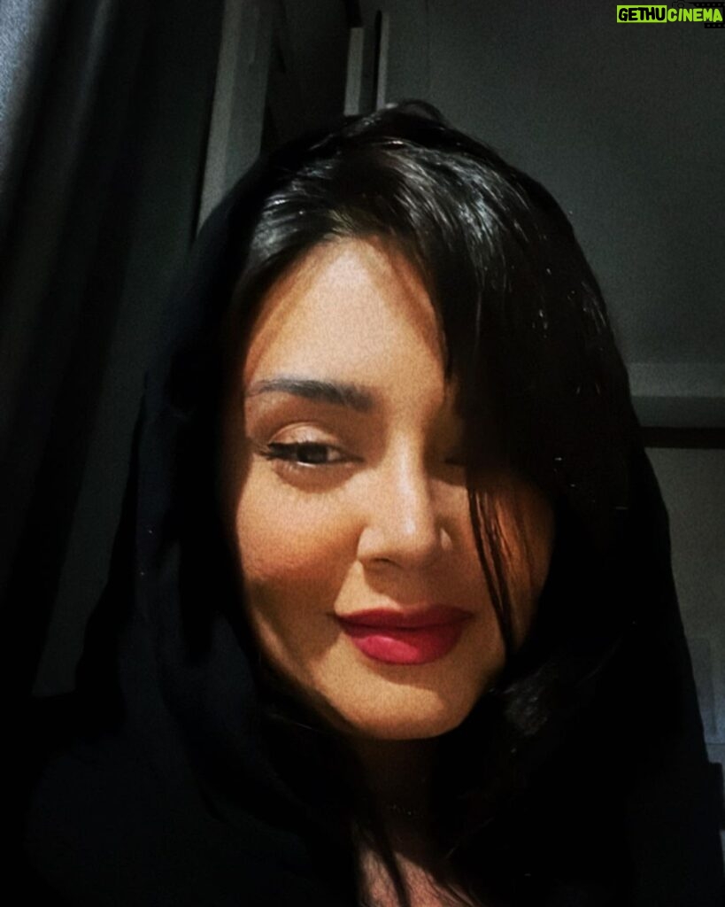 Neda Ghasemi Instagram - Hi