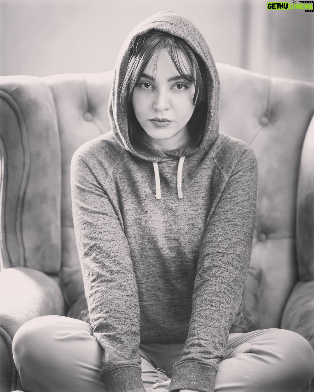Neda Ghasemi - 43.1K Likes - .
Ł
٠ک٠باؓŁ
ک٠بر آ٠خاطر Ų¹Ų§Ų·Ų± ŚÆŲ°Ų±Ł
ŁŲ·ŁŁŲ§ Ł
ŪŚ©ŁŪ Ų§Ū Ų®Ų§Ś© ŲÆŁŲ±ŁŲŖ ŲŖŲ§Ų¬ Ų³Ų±Ł
š±
.
#ŲŲ§ŁŲø
#ŁŲÆŲ§_ŁŲ§Ų³Ł
Ū
#ŲŖŲ¦Ų§ŲŖŲ± #ŲŖŪŲ§ŲŖŲ±
#neda_ghasemi
#lifestyle #actress #acting
#ŲØŲ§Ų²ŪŚÆŲ±_ز٠#ŲØŲ§Ų²ŪŚÆŲ±Ū #Ų§Ų³ŲŖŲ§ŪŁ #ŁŲ§ŪŁ_Ų§Ų³ŲŖŲ§ŪŁ #Ų±ŁŲ²Ł
Ų±ŚÆŪ .
. šø:@rasooldante ,@zizi.salimi