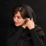Neda Ghasemi Instagram - #ندا_قاسمی #شیرین_خانزاده #سریال_نون_خ#نون_خ #سعید_آقاخانی#سریال #استایل#بازیگر_زن#بازیگری#بازیگران_زن #کرونا_را_جدی_بگیریم#در_خانه_بمانیم #neda_ghasemi #series عکس: @mehranghasemi.photograph