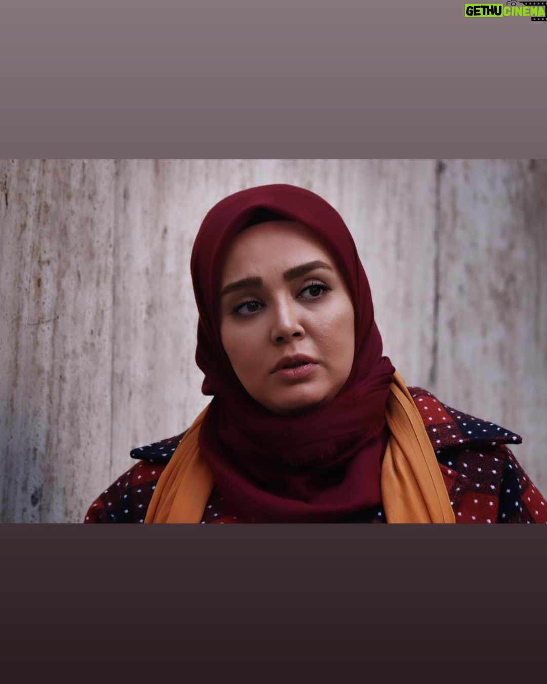 Neda Ghasemi Instagram - . سودابه حیف سکانس درگیری با قاتلش ، افشین کافر رو نشون ندادن، گفتن خشنه.. روحش قرین رحمت🤍🌱 این عکسارو دوس داشتم از سودابه که میثم عزیز زحمتشو کشیده @meysammohammadi1991