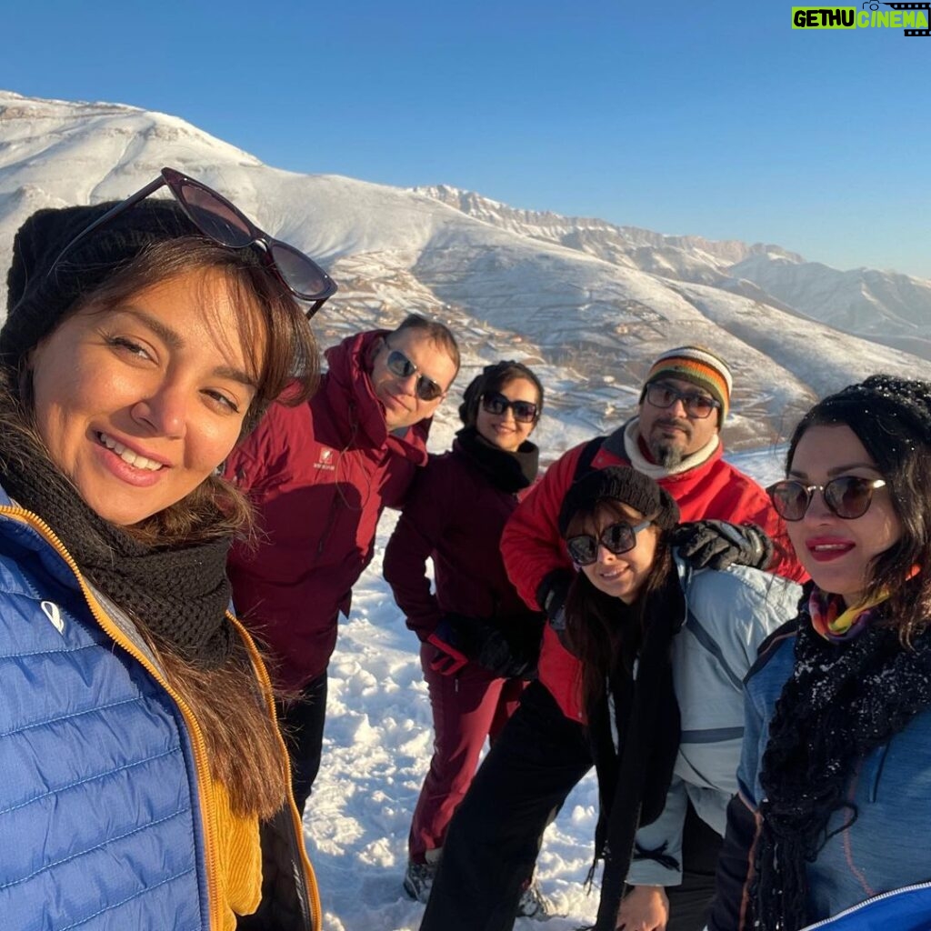 Neda Ghasemi Instagram - But , we are still alive … 🌱 Abali