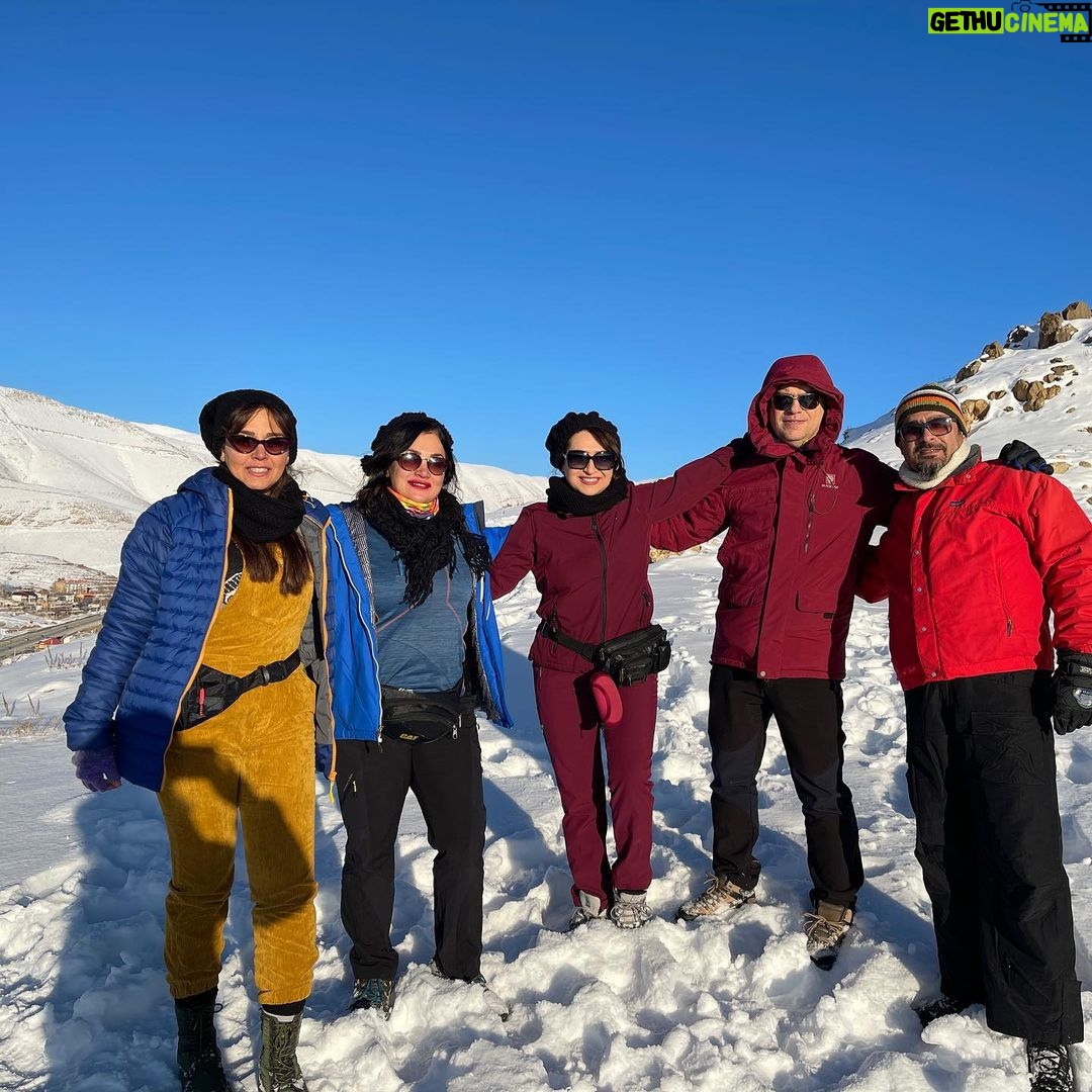 Neda Ghasemi - 36.3K Likes - But , we are still alive ⦠š±