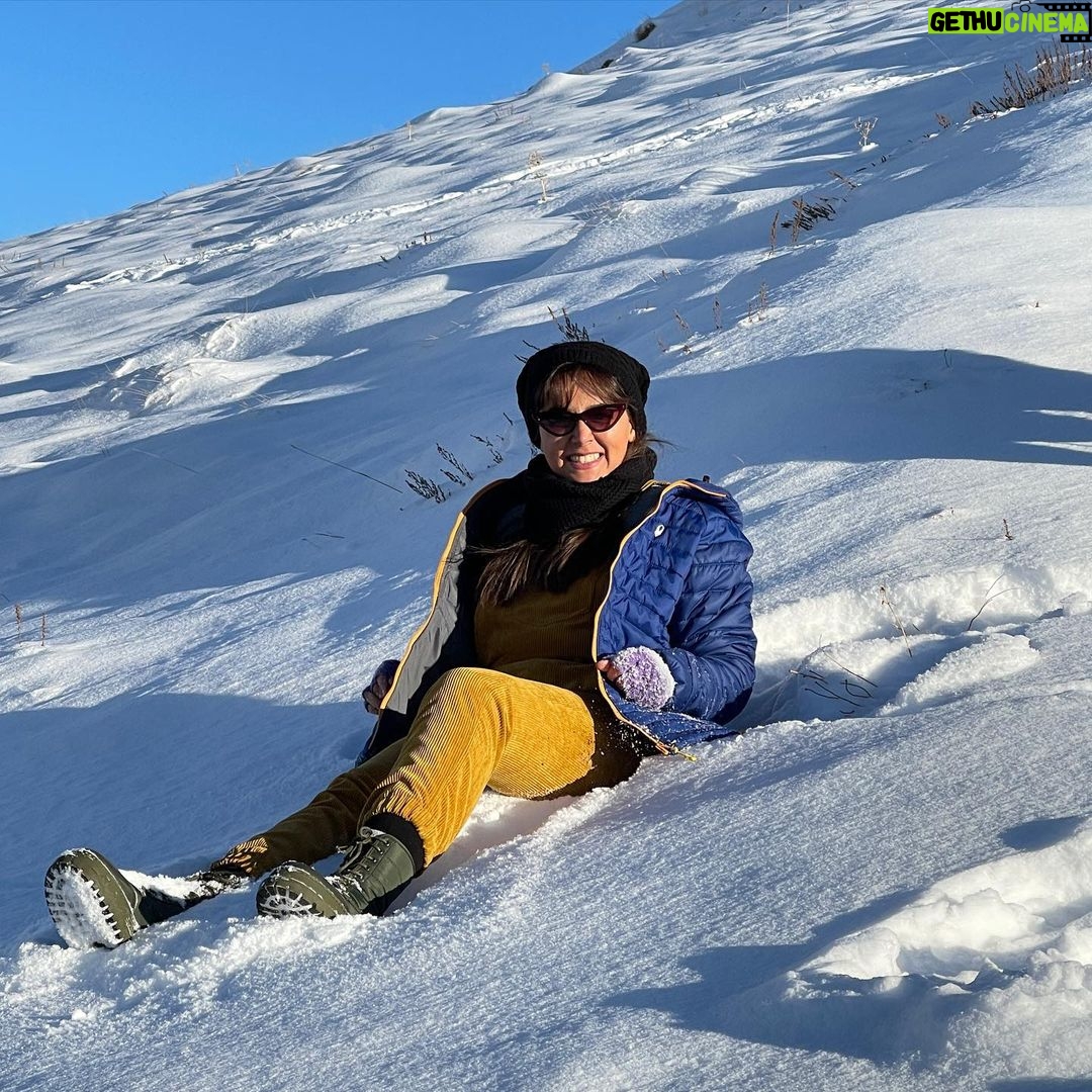 Neda Ghasemi - 36.3K Likes - But , we are still alive ⦠š±