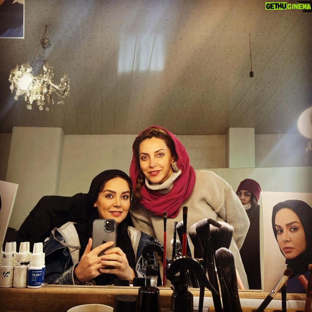 Neda Ghasemi Instagram - . آخرای این ساله Makeup artist: @minaaslani83 #سریال Tehran Province
