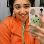 Neeharika Roy Instagram - Can someone please take me back to the 90s 😍❤️ #neeharikaroy #90sbollywood