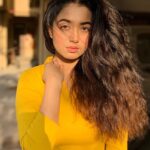 Neeharika Roy Instagram - New Year is the glittering light to brighten the dream-lined pathway of future💫 Happy New Year everyone 🤗 2023🧿 #neeharikaroy #newyear #2023 #sunset #gratitude