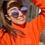 Neeharika Roy Instagram - Mountain views forever!🏔🧡 . #neeharikaroy #familytrip2022 Manali, Himachal Pradesh