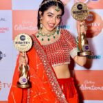 Neeharika Roy Instagram - Winning an award is always an amazing moment of life ... Specially ZEE RISHTEY AWARDS❤️ 🌟BEST NAYI JODI 🌟BEST NAYA SADASYA - FEMALE Winning this award would not have been possible without the support of my Parents and our wonderful people from @studiolsd_ ... These are the people from whom I have derived the strength to overcome challenges to perform better at every stage. I’m Thankful to @studiolsd TEAM PYAAR KA PEHLA NAAM - RADHA MOHAN ❤️ @zeetv @zee5shows