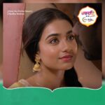 Neeharika Roy Instagram - Chaliye iss Navratri hum bhi kartein hai @theneeharikaroyofficial ki tarah sneh se zindagi guzaarne ki koshish! Dekhiye #PyaarKaPehlaNaamRadhaMohan, bilkul free sirf ZEE5 par aur har roz @zeetv par.