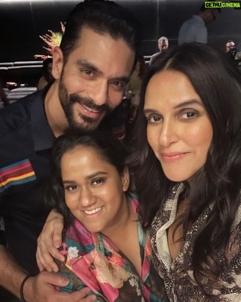 Neha Dhupia Instagram - Ok that escalated fast … from date night with husband ❤to a birthday bash for the books !!!! 😍 Happy birthday to the coolest @beingsalmankhan 😍 Last pic photo credit 📸 @iambobbydeol 👌😻👉 sahi ! . . . . . . . . 👗 @rannagill 💄 @mitavaswani