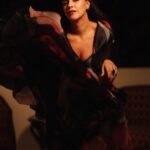 Neha Dhupia Instagram - 🌹🖤 . . . . . . . . . @gauriandnainika @ayeshakhanna20 @kaajee_rai @kiran_chhetri92 @hairbydablu @begborrowstealstudio @thephotodost