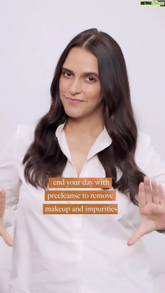 Neha Dhupia Instagram - As the festival of lights brightens up your world, here’s to skin that’s as lit as your celebrations! Here are 5 of my skincare tips to a festive glow with @dermalogicain 🪔✨ . . . #dermalogica #dermaloginindia #festiveglow #glowingskin #radiantskin #healthyskin