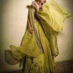 Neha Dhupia Instagram - Celebrate your sparkle ✨ everyday …. . . . . . . In @mrunalinirao @tyaanijewellery @ayeshakhanna20 @yountentsomo @kapilcharaniya #latepost #lategram