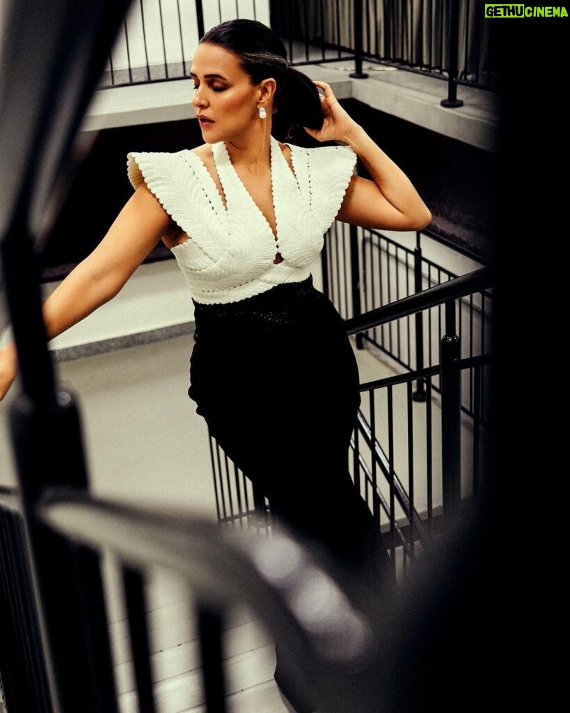 Neha Dhupia Instagram - “Color is everywhere , but black and white is everything” … #NDquotes . . . . . . . . To my team that worked tirelessly so that I look and feel like a real warrior goddess as Pankaj and Nidhi would like to call it ♥️ … Thank you @pankajandnidhi @ayeshakhanna20 @inirahk @karishma.joolry @sonicsmakeup @hamidahairartis @thakkerrishi @kapilcharaniya ( Thank you Ashutosh and Aradhana for the effort and thank you for not being on Instagram 😍😉 so you could make time for the effort )