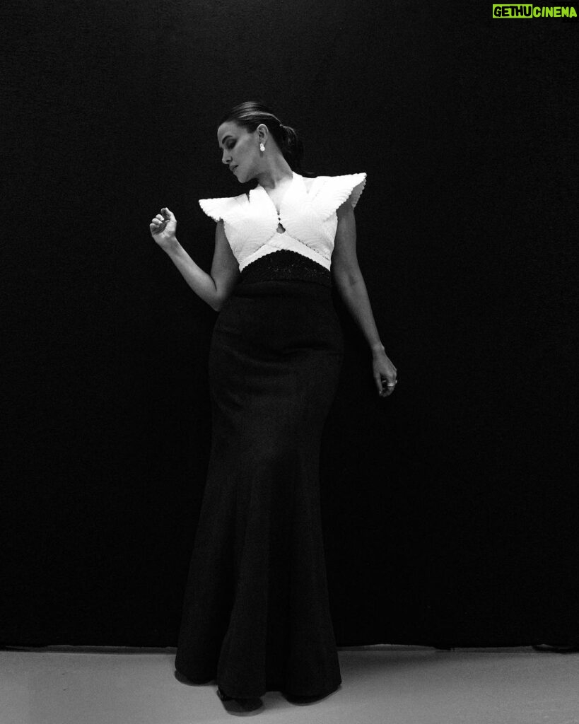 Neha Dhupia Instagram - “Color is everywhere , but black and white is everything” … #NDquotes . . . . . . . . To my team that worked tirelessly so that I look and feel like a real warrior goddess as Pankaj and Nidhi would like to call it ♥️ … Thank you @pankajandnidhi @ayeshakhanna20 @inirahk @karishma.joolry @sonicsmakeup @hamidahairartis @thakkerrishi @kapilcharaniya ( Thank you Ashutosh and Aradhana for the effort and thank you for not being on Instagram 😍😉 so you could make time for the effort )