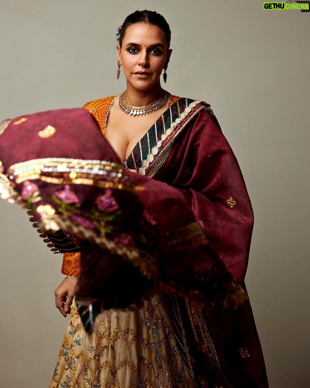 Neha Dhupia Instagram - The before ….. . . . . . . @mayyurgirotra @amrapalijewels @mitavaswani @kewalchholak @thakkerrishi