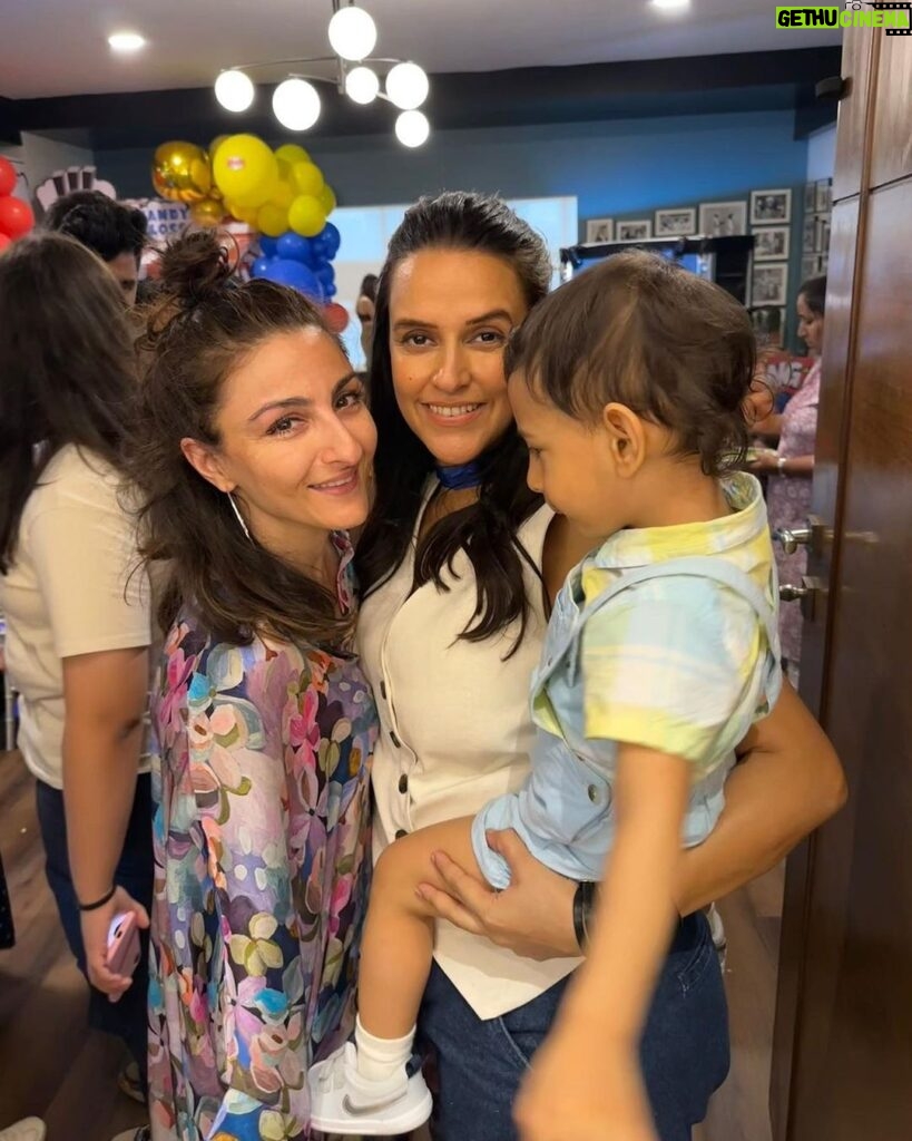 Neha Dhupia Instagram - Friends … our superheroes 🦸‍♀️ 👩 for life… for the ones who made it that day and to the ones that were caught up … and to the ones who made it to the gram and to the ones who have our heart … thank you for celebrating our little superhero with us … the last image is proof of our superpower ♥️🦇 … celebrating our baby boy today and everyday @guriqdhupiabedi #guriqturnstwocute ♥️🎂 . . . . . . @meghakulchandani ♥️ @the.popcorn.company 🙌 @kapilcharaniya 📸