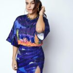Neha Dhupia Instagram - Looks 😎😉🧿 and feelsssss ⭐️🎤🎙️ … #nofilternehaseason6 #nofilterneha . . . . . @rahulmishra_7 @misho_designs @ayeshakhanna20 @makeupbynayan
