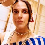 Neha Dhupia Instagram - Sawaar loon 🌹…. The last photo sums it up 👉🫠 . . . . . . . #eventdiaries #kolkatta calling!#l Muah @yountentsomo In @raw_mango @anmoljewellers #selfstyled @kapilcharaniya 📸