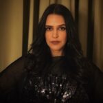 Neha Dhupia Instagram - The shimmer kept me going and glowin ✨…. #selfstyled in @priakataariapuri @karishma.joolry and warm winter face by @kiran_chhetri92 @karanrai001 @kaajee_rai #delhi #winter #eventdiaries @abhaysachdeva22 📸