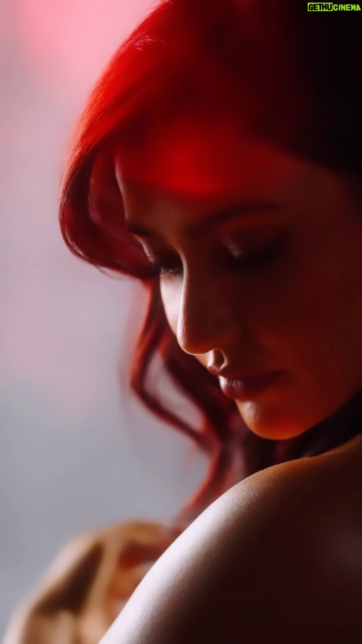 Neha Sharma Instagram - #TrendAlert Revamp your look with the hottest hair color trend of 2024! 💥 Unleash your inner fire with stunning shades of red this season! Big thanks to @lorealpro_education_india & @dhruv.abichandani the hair color transformation 🙌 #Ad #HairColor #LorealProInReds #LorealProfIndia #LorealProlndia #LproReds #GoRed #iNOAreds #ShadesofRed