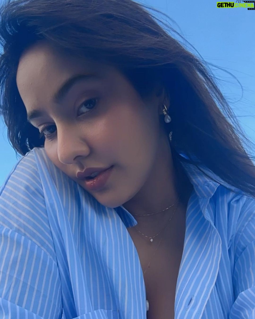 Neha Sharma Instagram - Life is too short for bad shirts ;) 💙🤍 Cape Cod, Massachussets