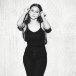 Nelly Karim Instagram - Positive vibes by @araman_x .... simply me ..... #photography #blackandwhite