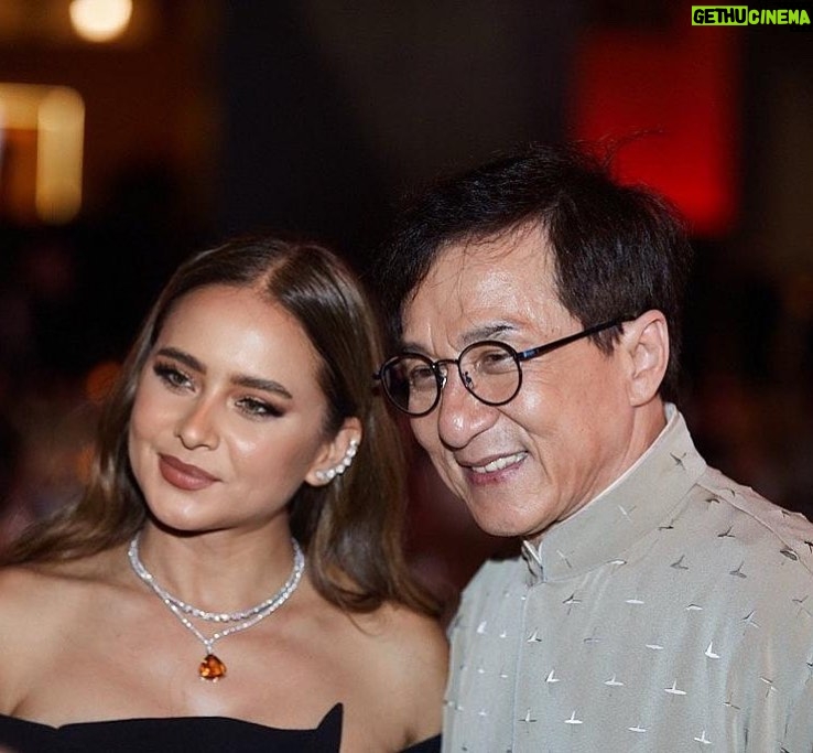 Nelly Karim Instagram - With the one and only @jackiechan from the closing ceremony @redseafilm #filmiseverything