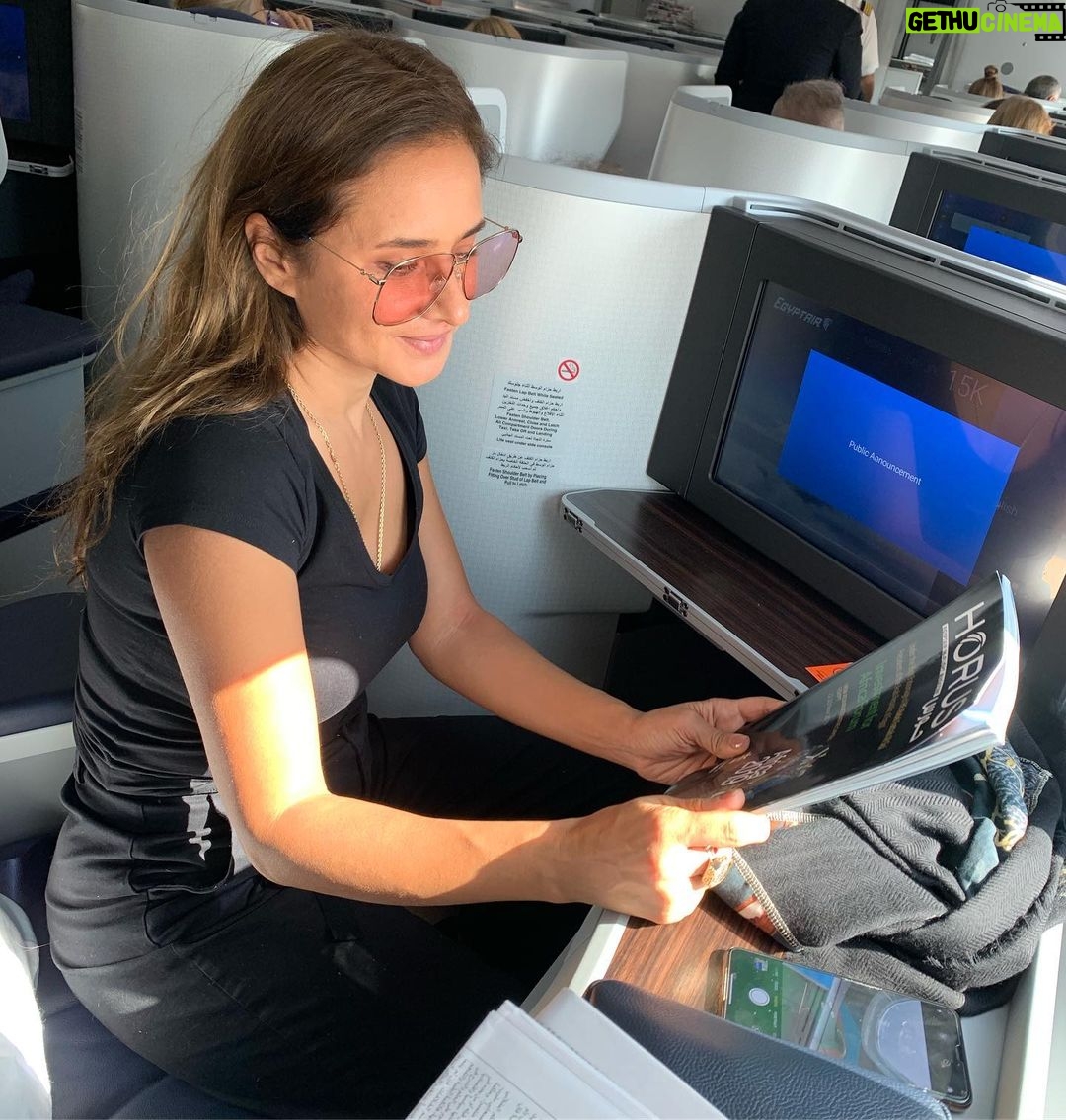 Nelly Karim Instagram - Amazing New @egyptair Dreamliner well done @bambojet 👏✈️👍 @nellykarim_official #nellykarim #travel #egypt #ny #newyork #boston #positivevibes