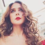 Nelly Karim Instagram – Red 💋 @nellykarimfans_officialgroup @nellykarimfans #nellykarim_official #movies #cinema #photography #egypt #cairo #abudhabi #comingsoon