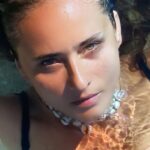 Nelly Karim Instagram - Sea 🌊 #nellykarim_official #sea #positivevibes #egypt #actress @thegseashell @seashellnorthcoast 💕