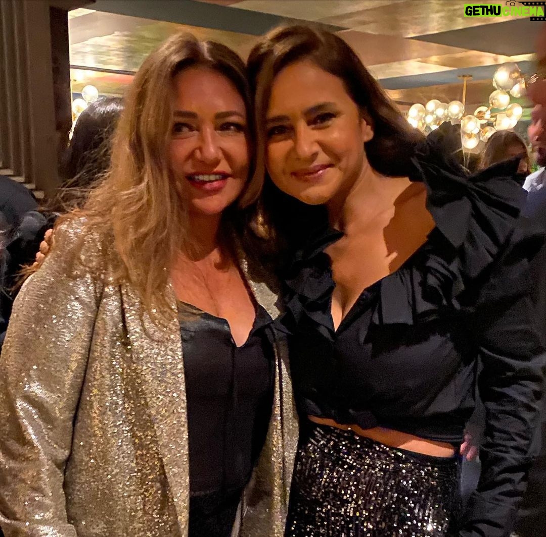 Nelly Karim Instagram - Thank you @amrmansi for this lovely gathering ..........can’t find any picture with you 🙈......#friends #night #egypt #pier88 @pier88egypt